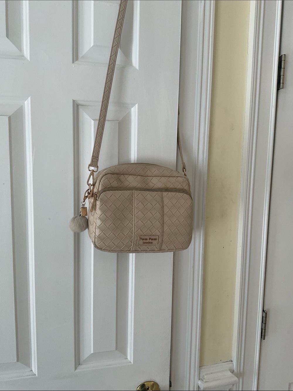 Pom pom London Crossbody Bag